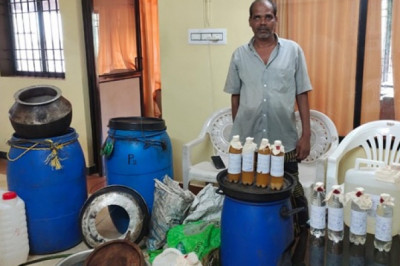 വ്യാജവാറ്റു കേന്രം നടത്തിയിരുന്ന സംഘത്തിലെ പ്രധാനി പിടിയില്‍