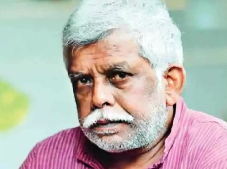 സിവിക് ചന്ദ്രന്റെ മുന്കൂര് ജാമ്യം ഹൈക്കോടതി സ്റ്റേ ചെയ്തു