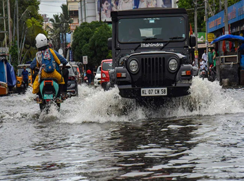 പുതിയ ന്യൂനമര്ദ്ദം രൂപപ്പെട്ടു ; കേരളത്തിൽ ഇന്നും നാളെയും ശക്തമായ മഴ