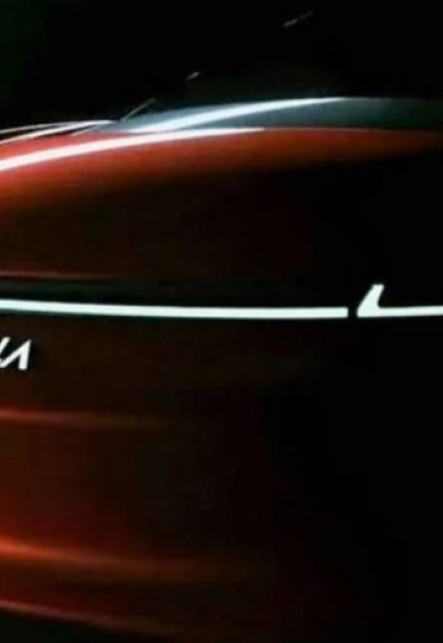 ഒറ്റ ചാര്‍ജില്‍ 500 കി.മീ; ഒല ഇലക്ട്രിക്ക് കാര്‍ അവതരിപ്പിച്ചു