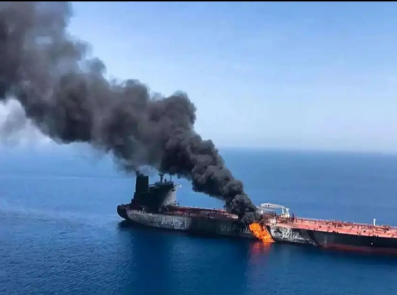 ഒമാന്‍ തീരത്ത് കപ്പലിന് നേരെ ആക്രമണം ; ഇന്ത്യക്കാരന്‍ കൊല്ലപ്പെട്ടു