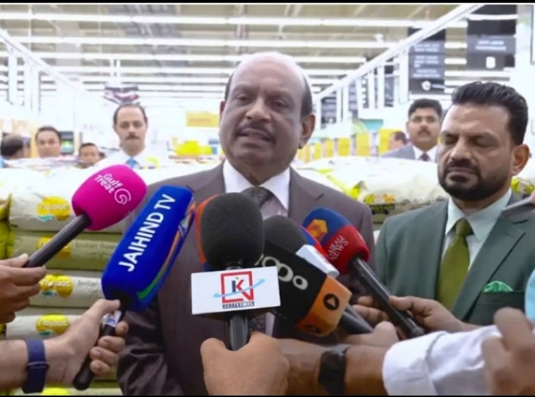 ലോണ്‍ എടുത്തിട്ടായാലും ശമ്പളം കൊടുക്കുമെന്ന് യൂസഫലി ; ' ഇത് പതറാതെ നില്‍ക്കേണ്ട സമയം, ലുലുവില്‍ ശമ്പളം കുറയ്ക്കില്ല'